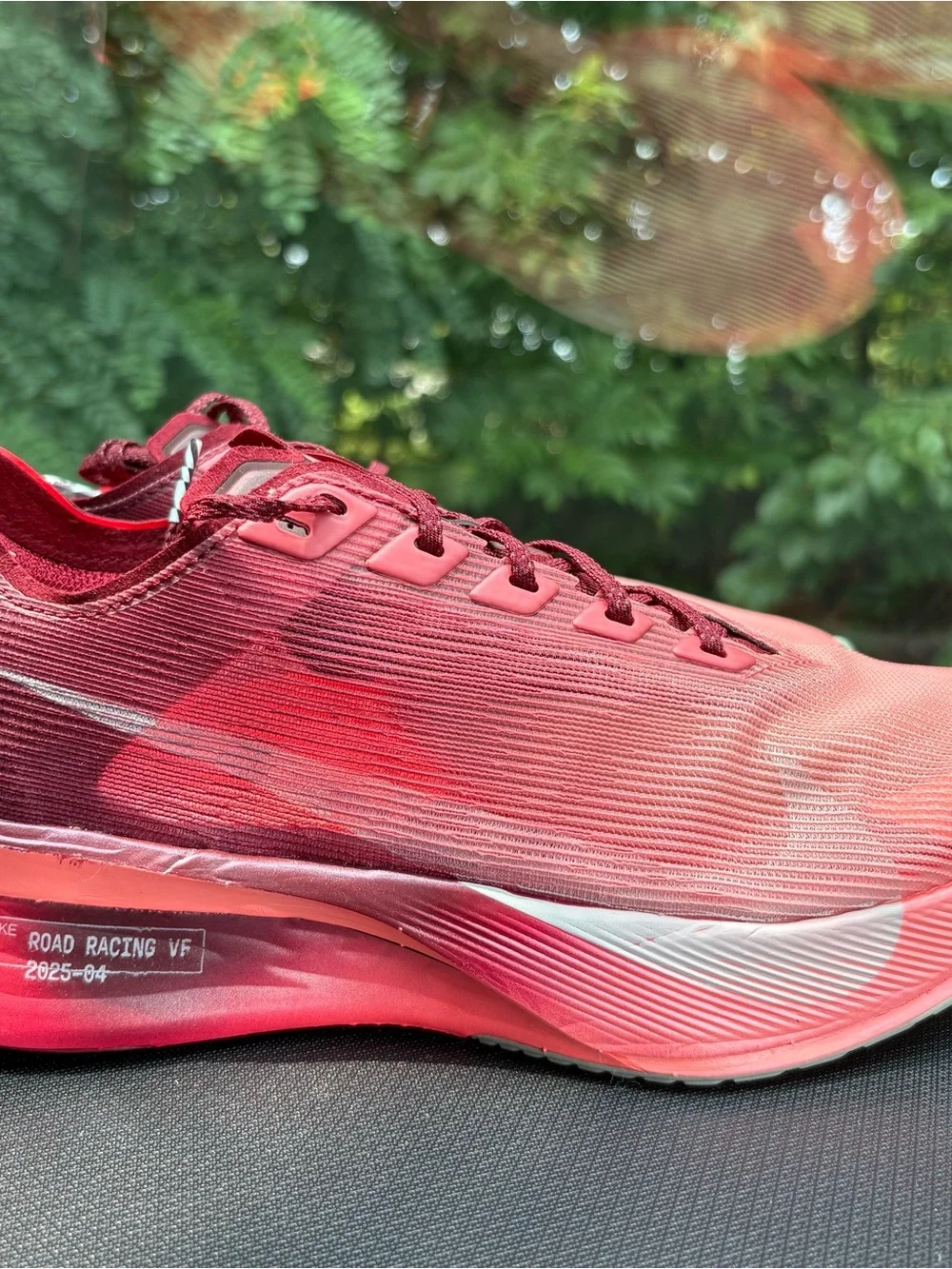 Nike Vaporfly 4 SE Women's Road Racing Shoes (Team Red/A) size 8.5